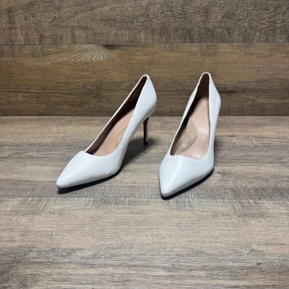 Banana Republic Madison White Leather Pumps Women's Size 7.5 - Picture 1 of 6